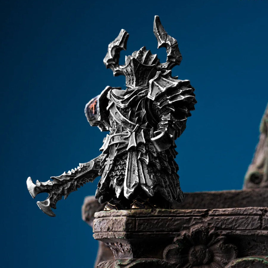 Black Knight Magnetic Metal Figure Detachable Bronze Copper Knight Statue Collectible
